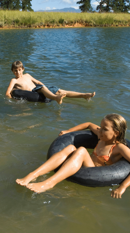 lac dhommes proche du camping