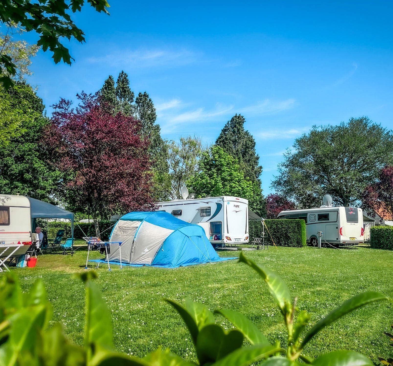 Emplacements camping nature