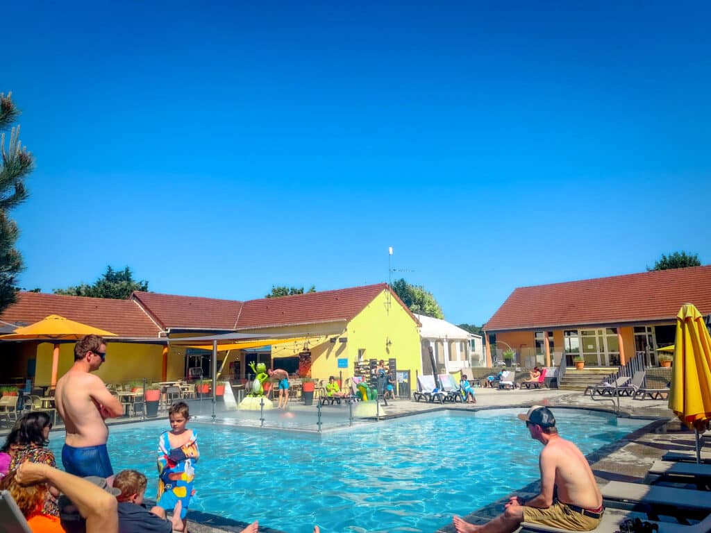 camping paradis laradaparc sonzay espace aquatique